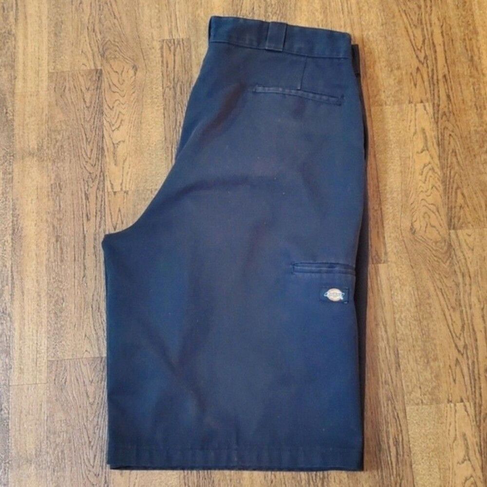 Dickies Mens Sz 38 Loose Fit Multi-Pocket Shorts Black Work Uniform 42283 13”